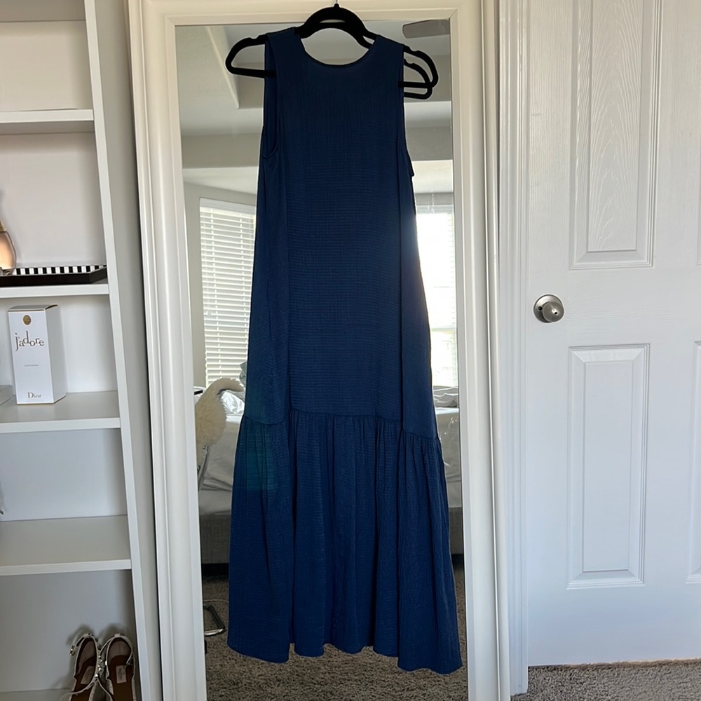 Zara Midi navy dress